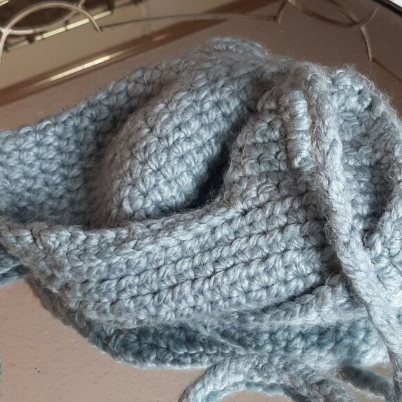 HAND CROCHETED Blue   Mouse Look Hat - Picture 5 of 6